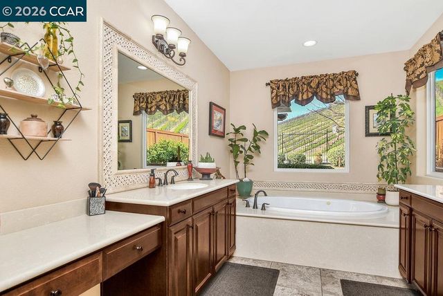 1155 Saint Julien St, Brentwood, CA 94513