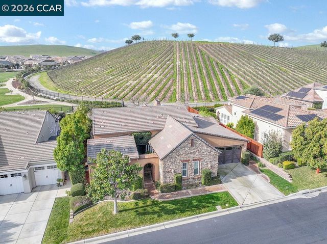 1155 Saint Julien St, Brentwood, CA 94513