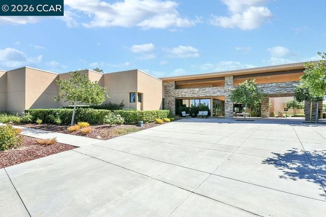 1155 Saint Julien St, Brentwood, CA 94513