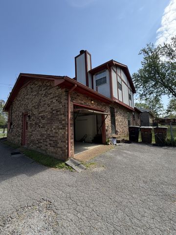 3305 Country Way Rd, Antioch, TN 37013