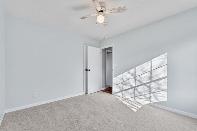 3981 E 39th Street, Nitro, WV 25143