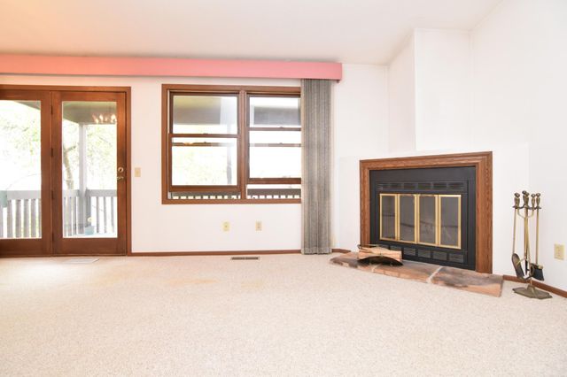 11039 Oregon Circle, Bloomington, MN 55438