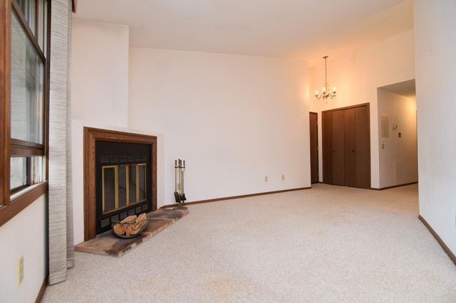 11039 Oregon Circle, Bloomington, MN 55438