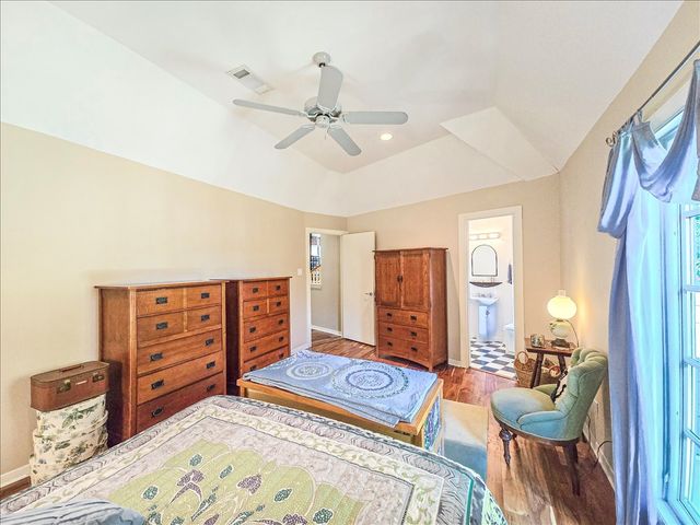 3000 Iron Stone Court, Arlington, TX 76006