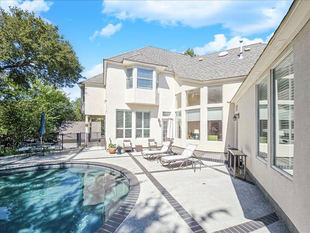 3000 Iron Stone Court, Arlington, TX 76006