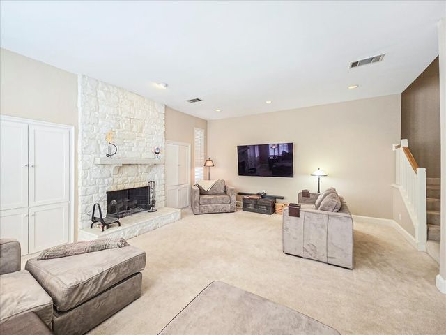3000 Iron Stone Court, Arlington, TX 76006