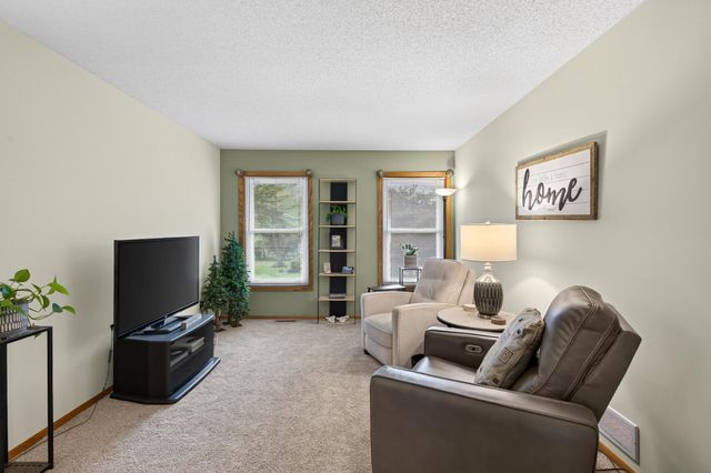 1305 Keller Lane, Burnsville, MN 55306