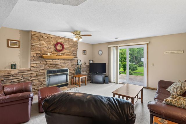 1305 Keller Lane, Burnsville, MN 55306
