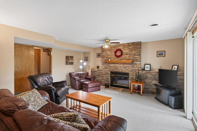 1305 Keller Lane, Burnsville, MN 55306