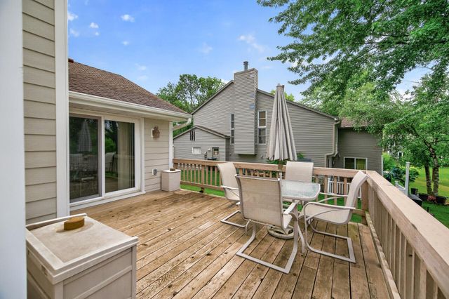 1305 Keller Lane, Burnsville, MN 55306