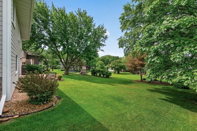 1305 Keller Lane, Burnsville, MN 55306