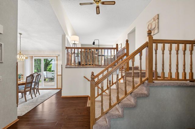 1305 Keller Lane, Burnsville, MN 55306