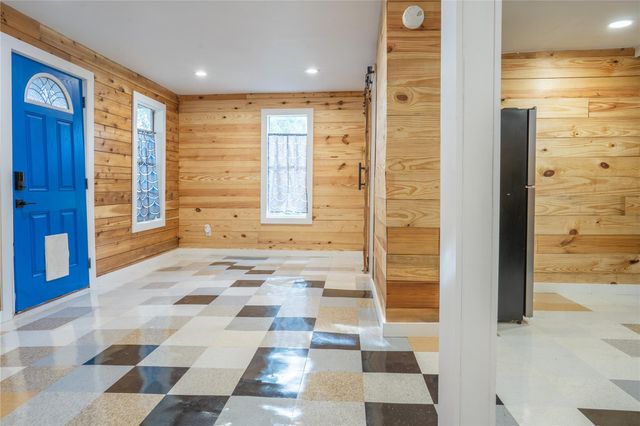 1148 Gunter ST, Austin, TX 78721