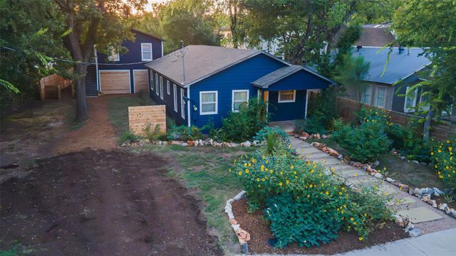 1148 Gunter ST, Austin, TX 78721