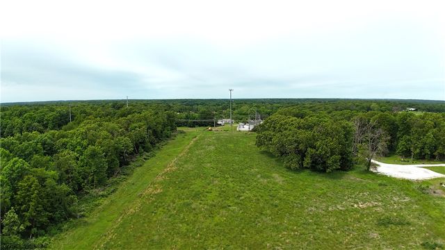 13925 Jace Circle, Gravette, AR 72736