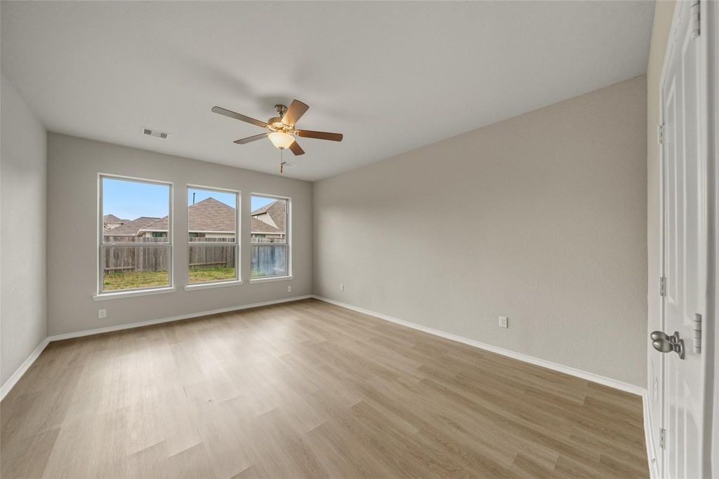 Image 16 of property listing at 20735 Yaupon Meadow Lane, Richmond, TX 77407