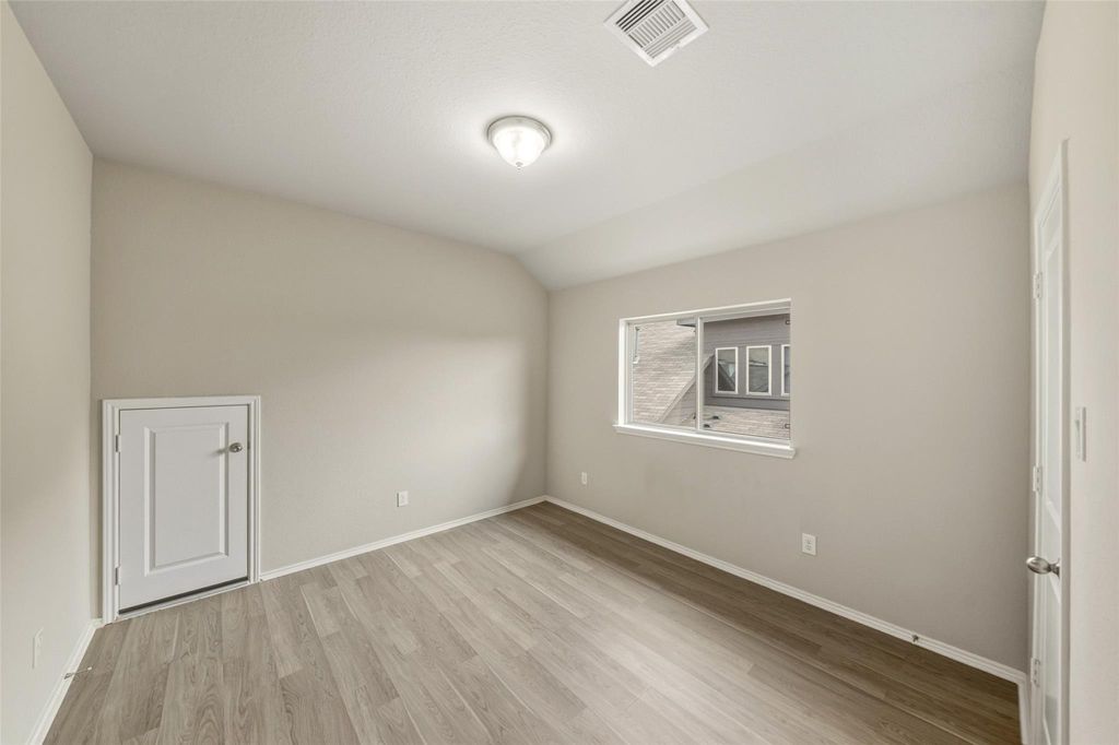 Image 27 of property listing at 20735 Yaupon Meadow Lane, Richmond, TX 77407