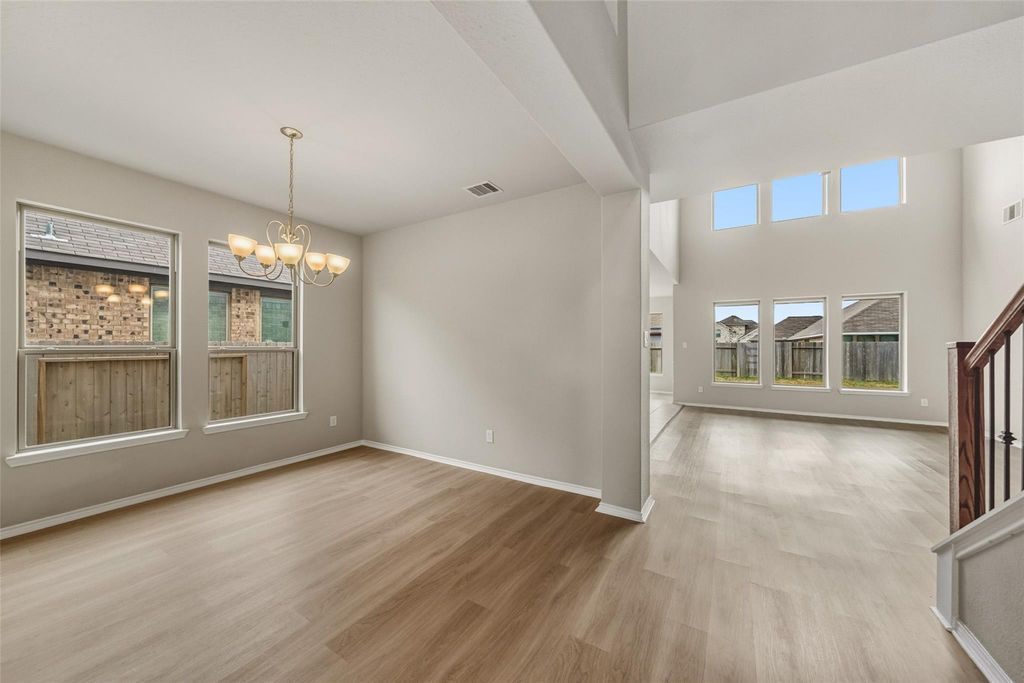 Image 6 of property listing at 20735 Yaupon Meadow Lane, Richmond, TX 77407