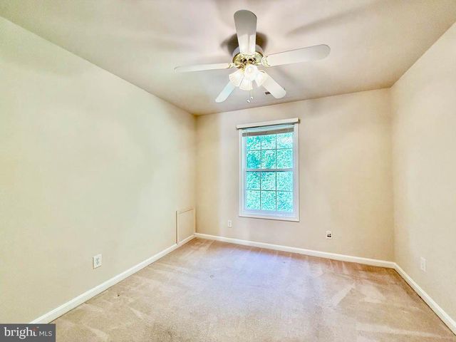 8 HOLLY BROOKE CT, Stafford, VA 22554