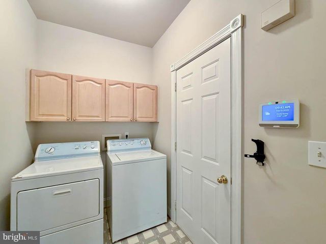 8 HOLLY BROOKE CT, Stafford, VA 22554