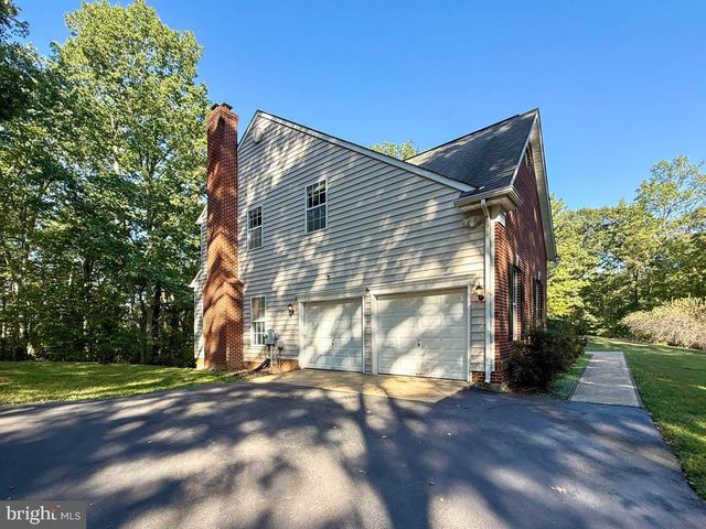 8 HOLLY BROOKE CT, Stafford, VA 22554