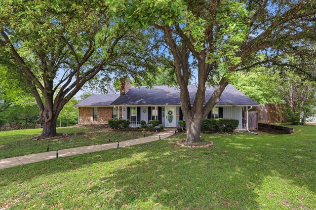 701 Raintree Road, Fort Worth, TX 76103