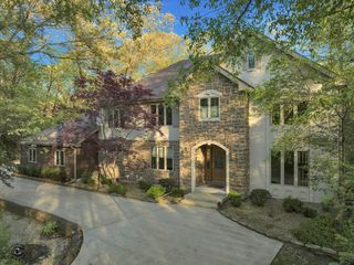 2005 Hieland Road, St. Anne, IL 60964