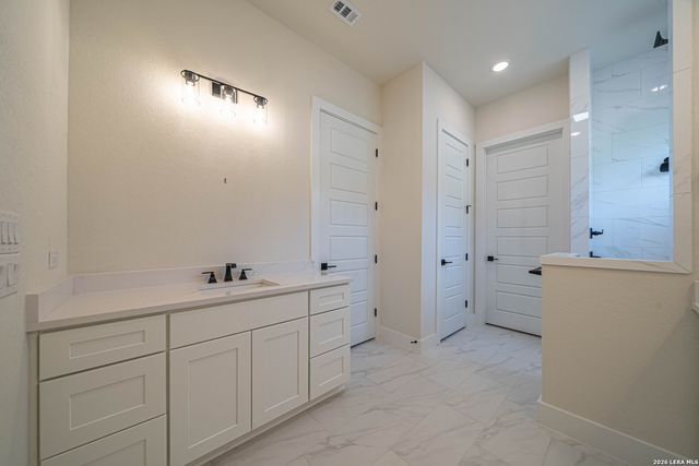 2013 Toscano Way, Kerrville, TX 78028
