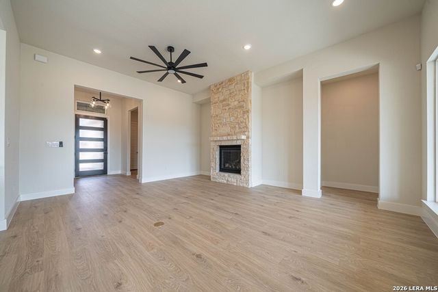 2013 Toscano Way, Kerrville, TX 78028
