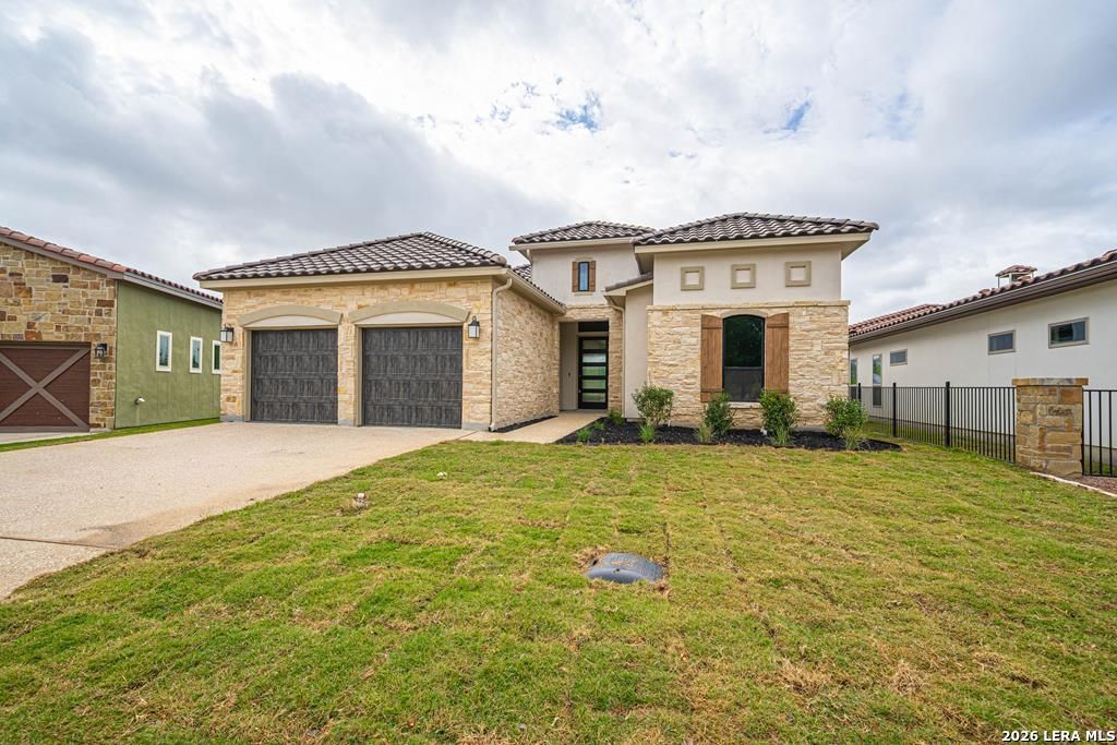 2013 Toscano Way, Kerrville, TX 78028