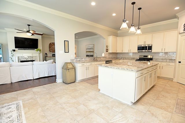 286 Magazine Loop, Thibodaux, LA 70301