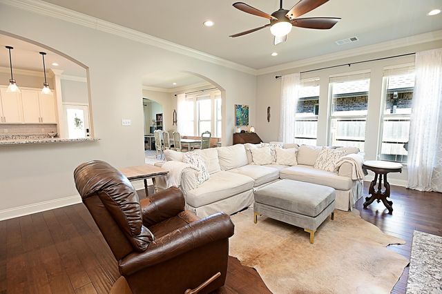 286 Magazine Loop, Thibodaux, LA 70301