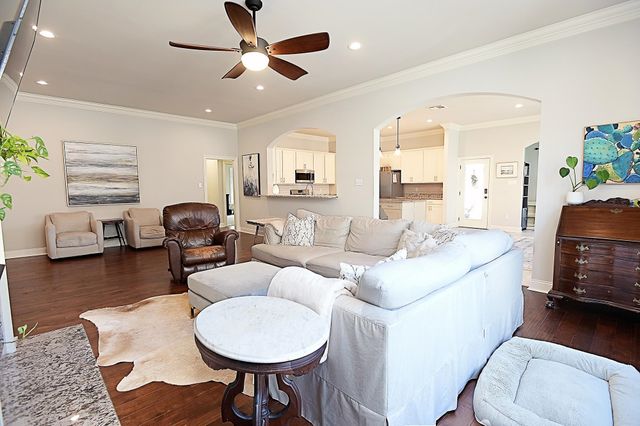 286 Magazine Loop, Thibodaux, LA 70301