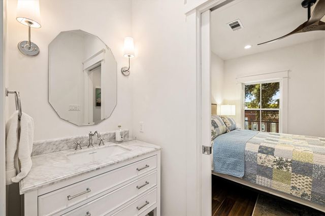 1514 31st Street, Galveston, TX 77550