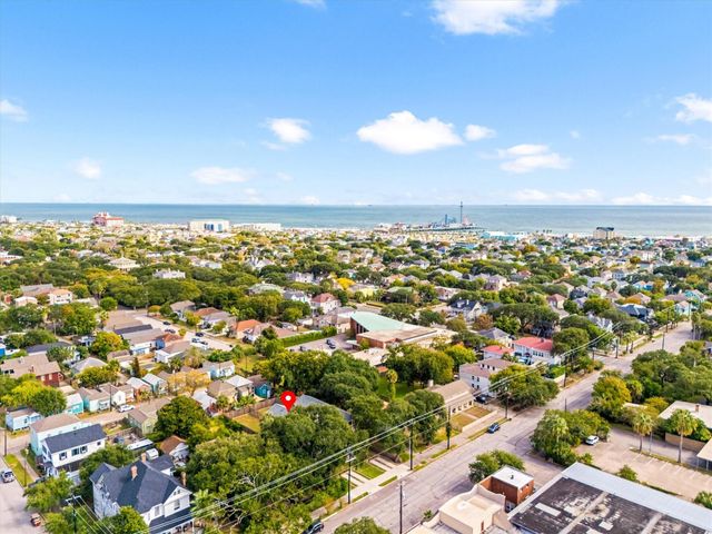 1514 31st Street, Galveston, TX 77550