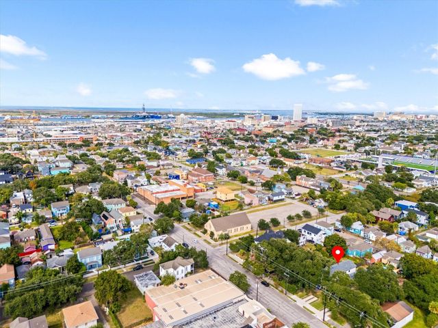 1514 31st Street, Galveston, TX 77550