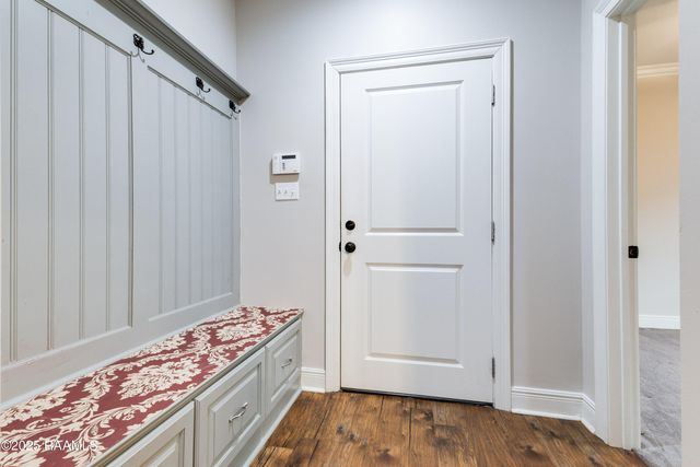 207 Narrow Way Drive, Lafayette, LA 70508