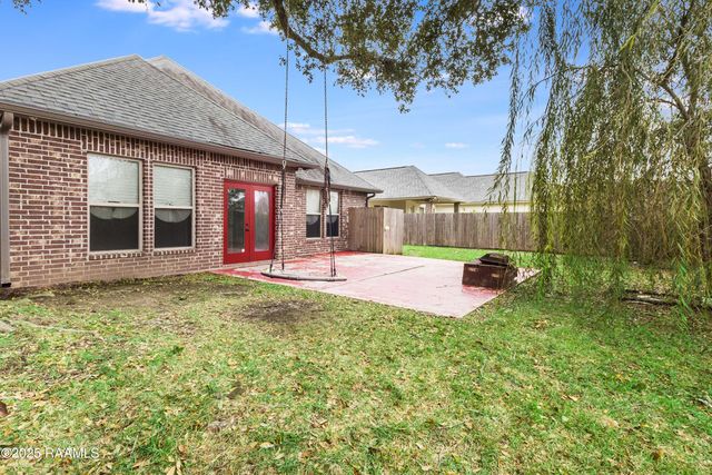 207 Narrow Way Drive, Lafayette, LA 70508