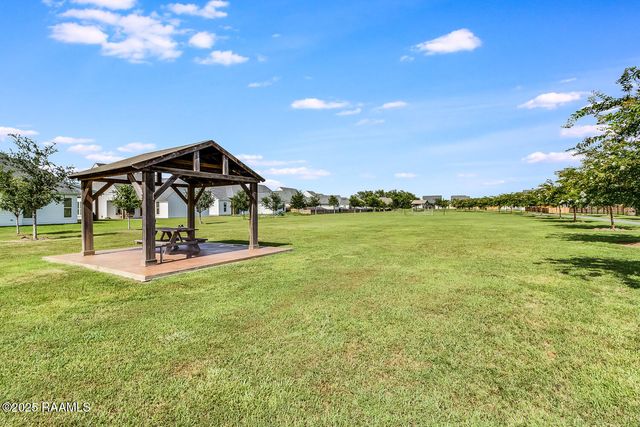 207 Narrow Way Drive, Lafayette, LA 70508