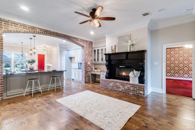 207 Narrow Way Drive, Lafayette, LA 70508