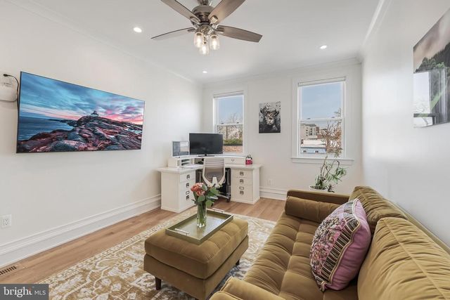 648 F ST NE, Washington, DC 20002