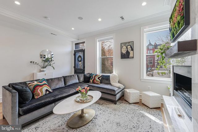 648 F ST NE, Washington, DC 20002