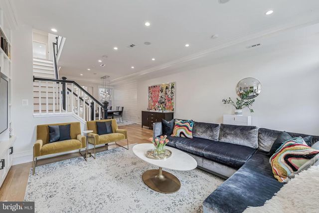 648 F ST NE, Washington, DC 20002