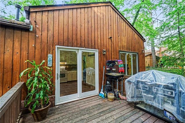 2411 Emberwood Court NW, Kennesaw, GA 30152