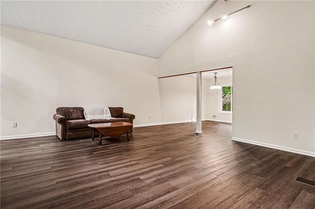 2411 Emberwood Court NW, Kennesaw, GA 30152