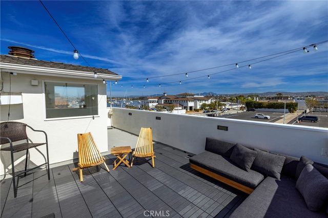 203 8th st, Newport Beach, CA 92661
