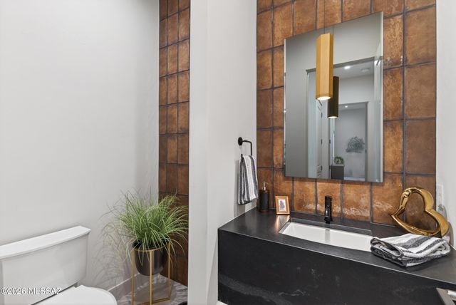 14248 N Hidden Enclave Place, Oro Valley, AZ 85755