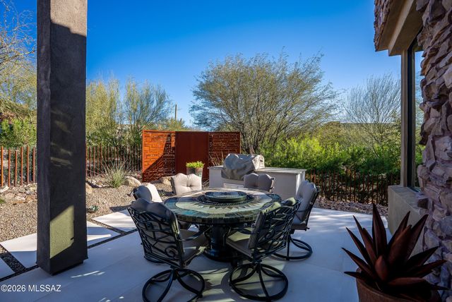 14248 N Hidden Enclave Place, Oro Valley, AZ 85755