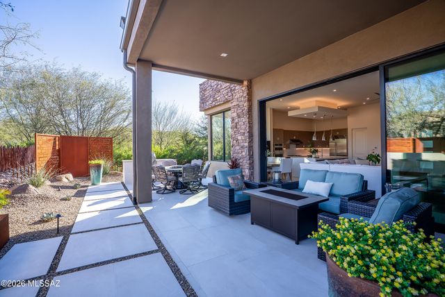 14248 N Hidden Enclave Place, Oro Valley, AZ 85755