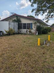 4000 NW WOODSIDE Drive 1, Coral Springs, FL 33065